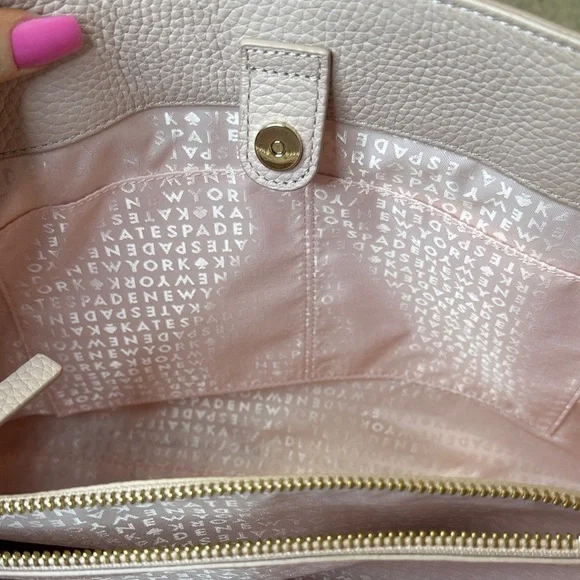 NWOT Kate Spade Pink Tote with Black Bow Accents - Picture 13 of 14